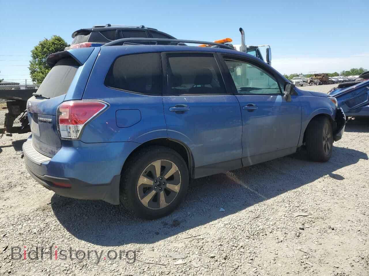 2018 SUBARU FORESTER - VIN: JF2SJAEC6JH424785 - Фото 3