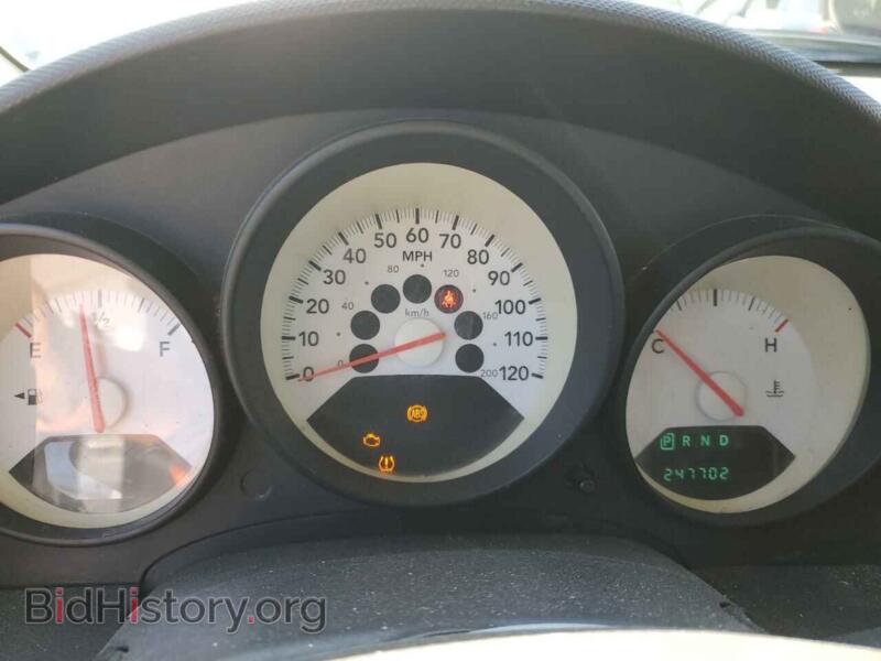 2008 Dodge CALIBER (VIN 1B3HB28B58D738686) — photo 9 of 13