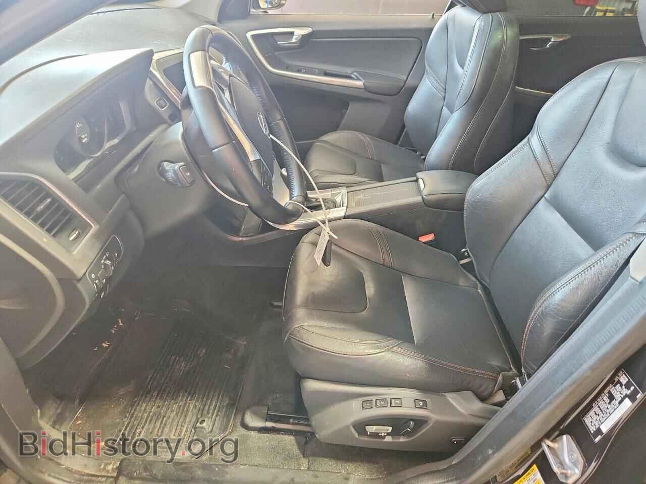 2017 VOLVO XC60 - VIN: YV440MRR3H2024574 - Photo 7