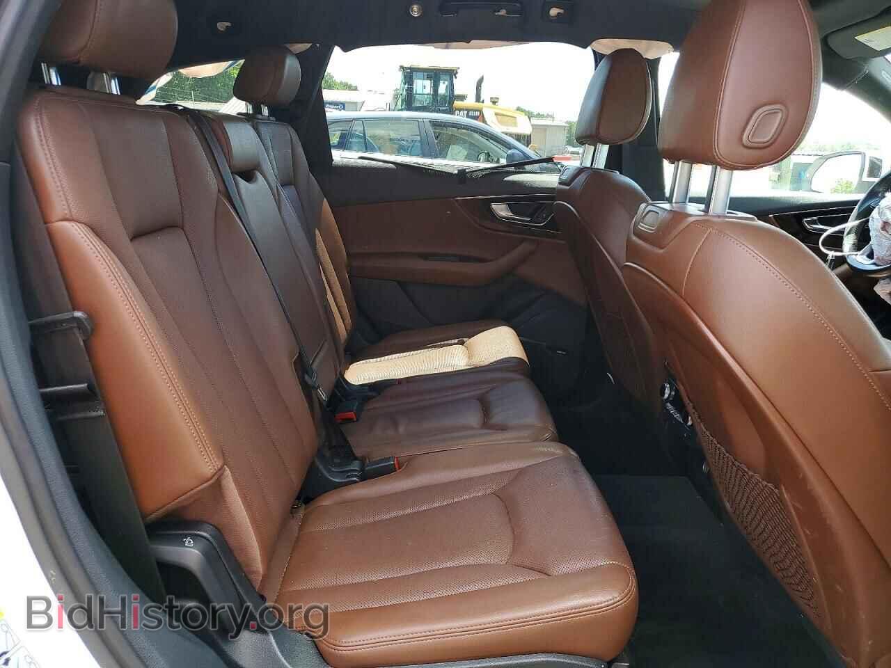 2018 AUDI Q7 - VIN: WA1LAAF74JD030238 - Photo 11