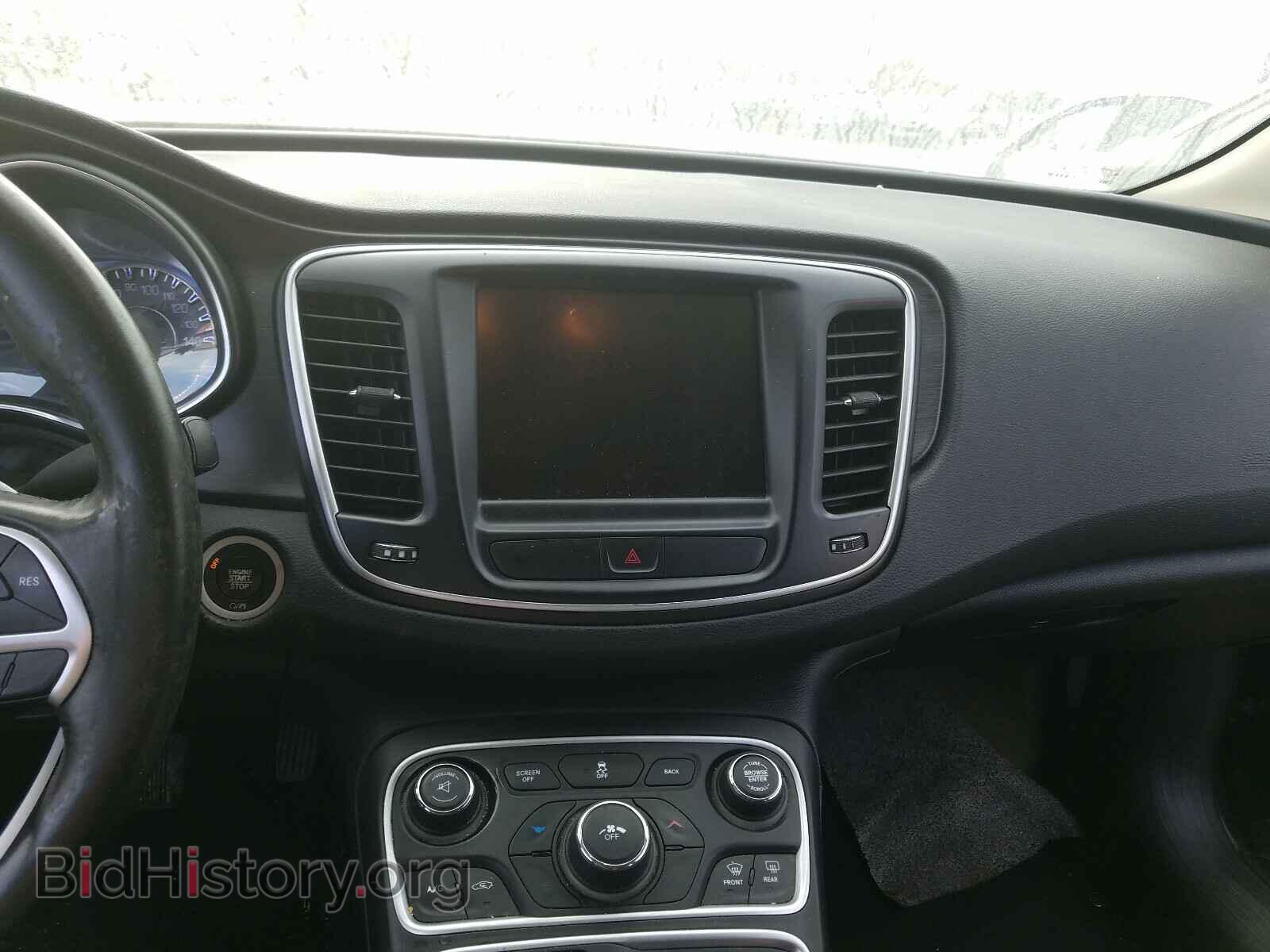 2017 CHRYSLER 200 - VIN: 1C3CCCAB9HN505415 - Фото 9