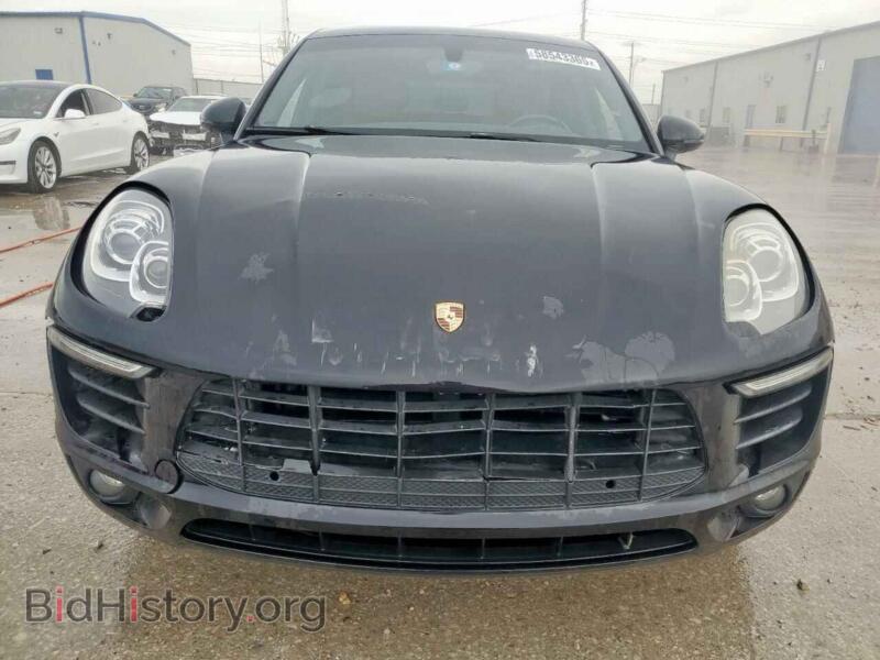 2016 Porsche MACAN (VIN WP1AB2A50GLB43607) — photo 5 of 15