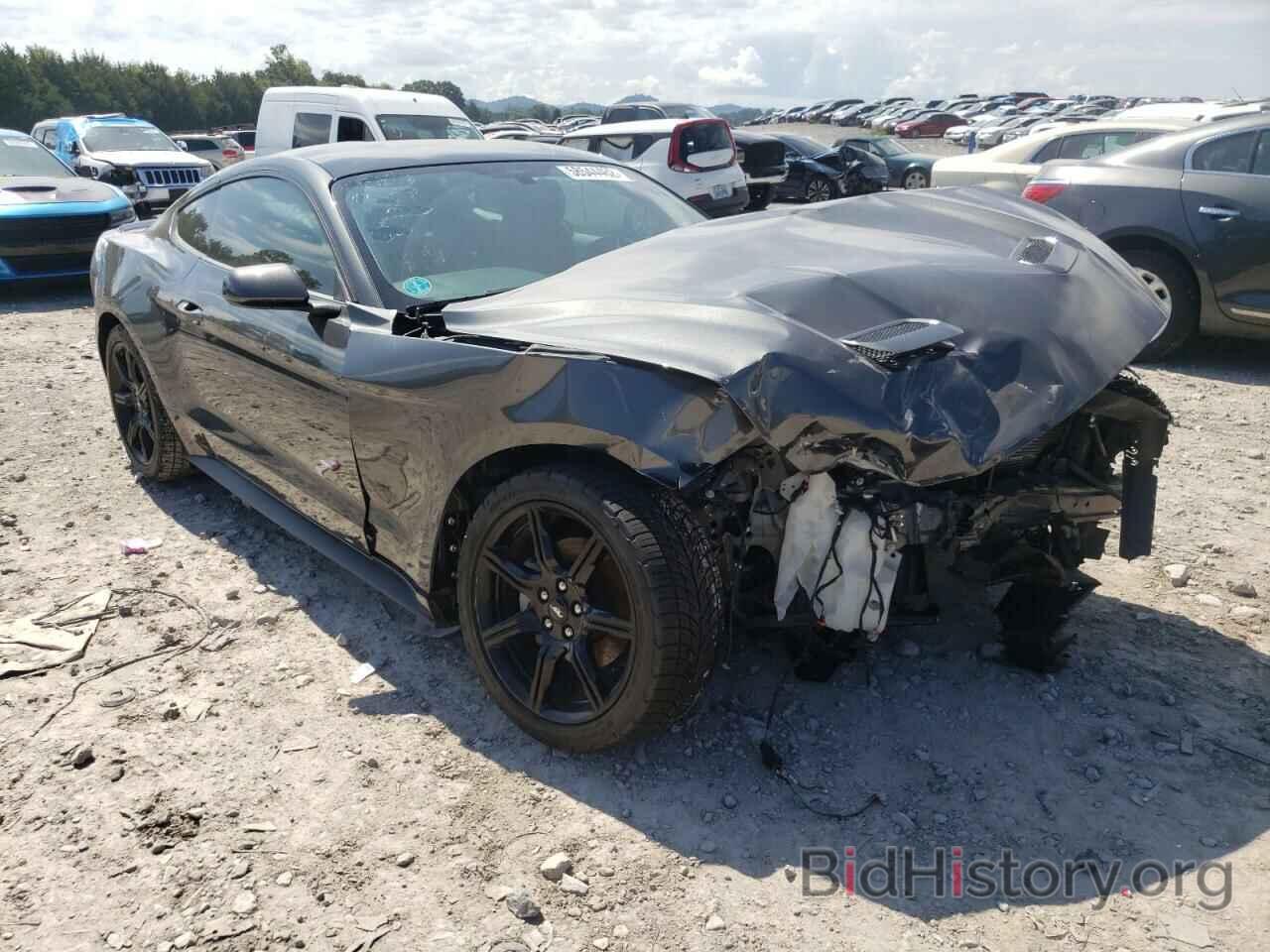 Photo 1FA6P8TH3J5137658 - FORD MUSTANG 2018