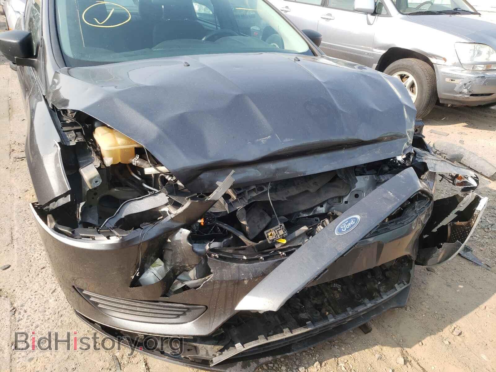 2016 FORD FOCUS - VIN: 1FADP3E24GL262935 - Фото 9