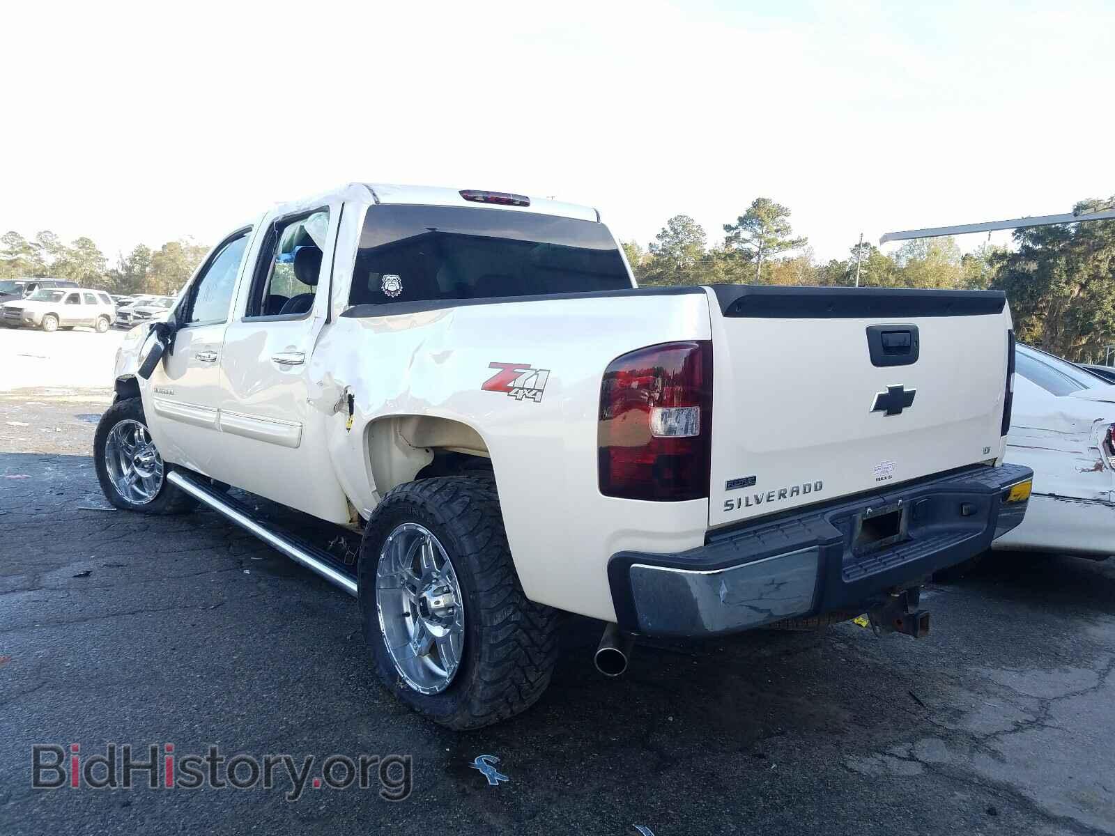 2011 CHEVROLET SILVERADO - VIN: 3GCPKSE33BG382952 - Фото 3