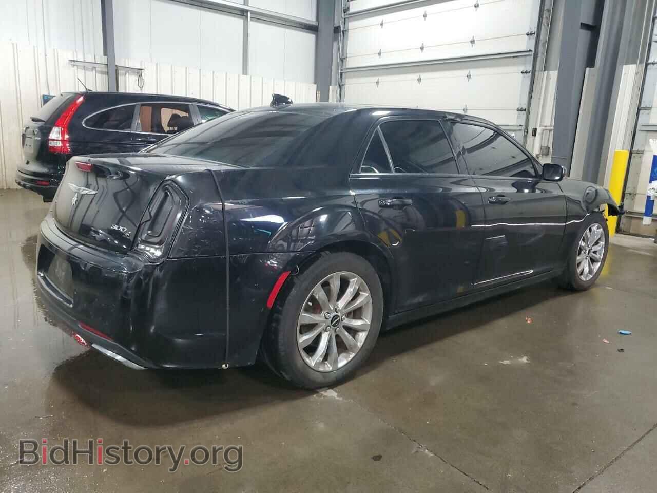 2017 CHRYSLER 300 - VIN: 2C3CCAGG3HH553184 - Фото 3