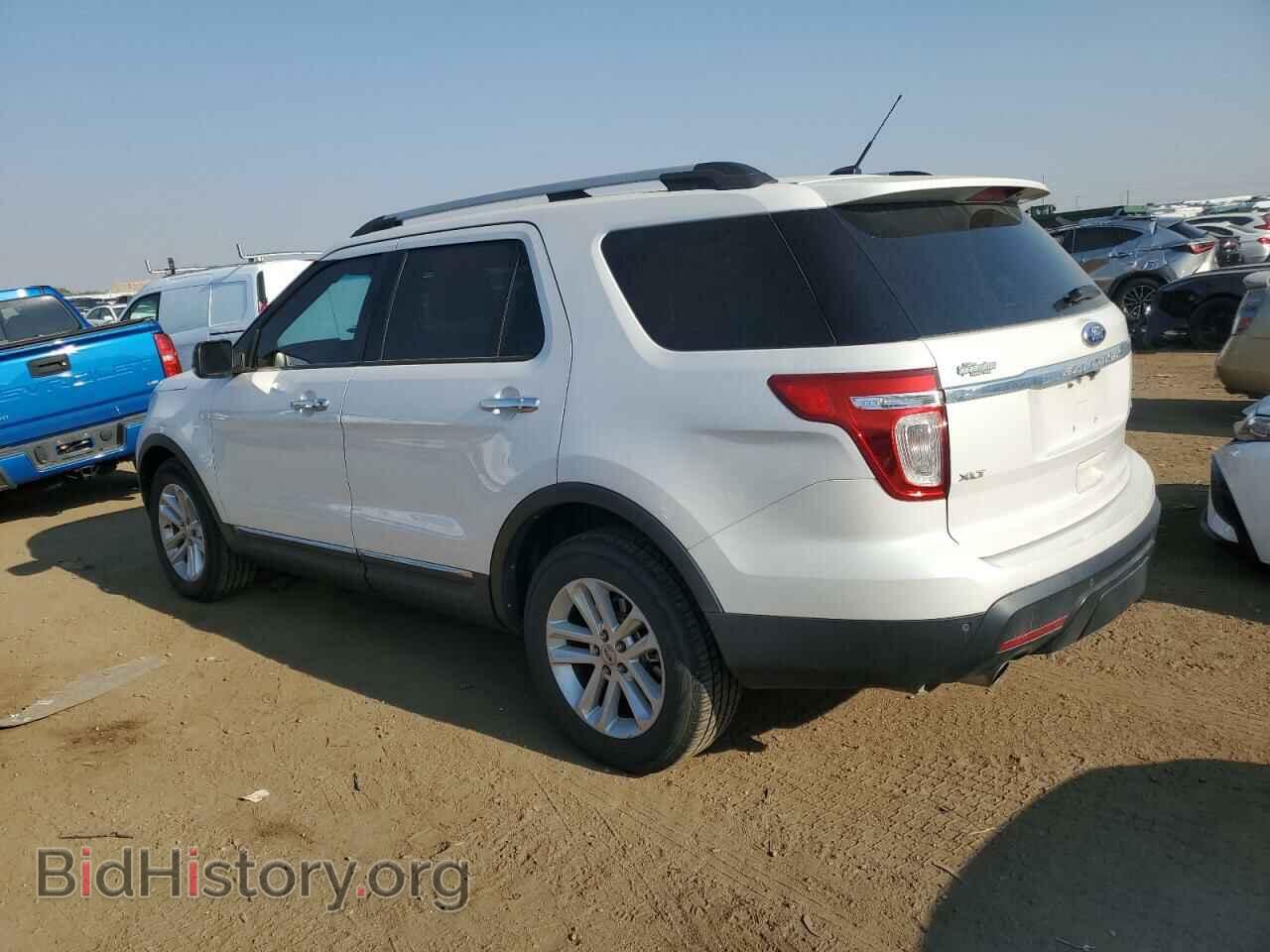 2011 FORD EXPLORER - VIN: 1FMHK8D82BGA15634 - Фото 2