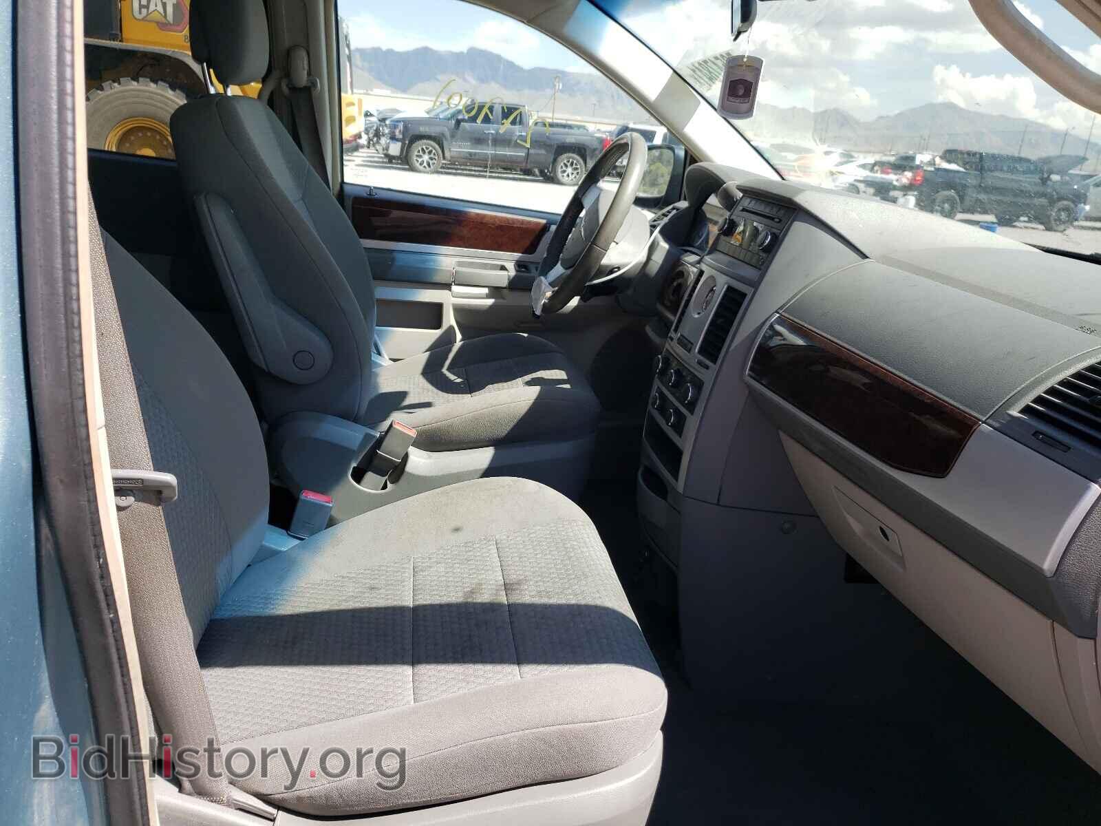2010 CHRYSLER MINIVAN - VIN: 2A4RR5D16AR494976 - Фото 5