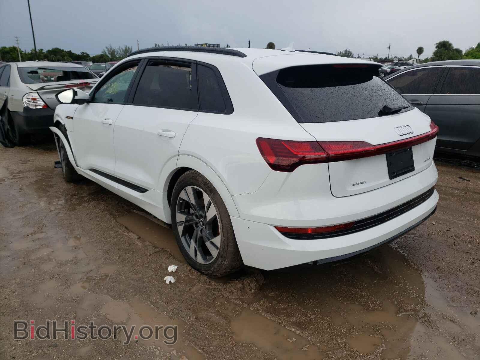 2021 AUDI E-TRON - VIN: WA1AAAGE9MB016078 - Фото 3