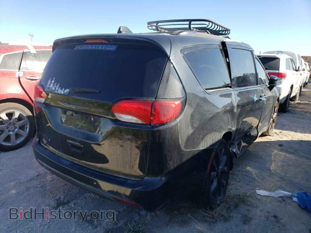 2018 CHRYSLER PACIFICA - VIN: 2C4RC1EGXJR356635 - Photo 4