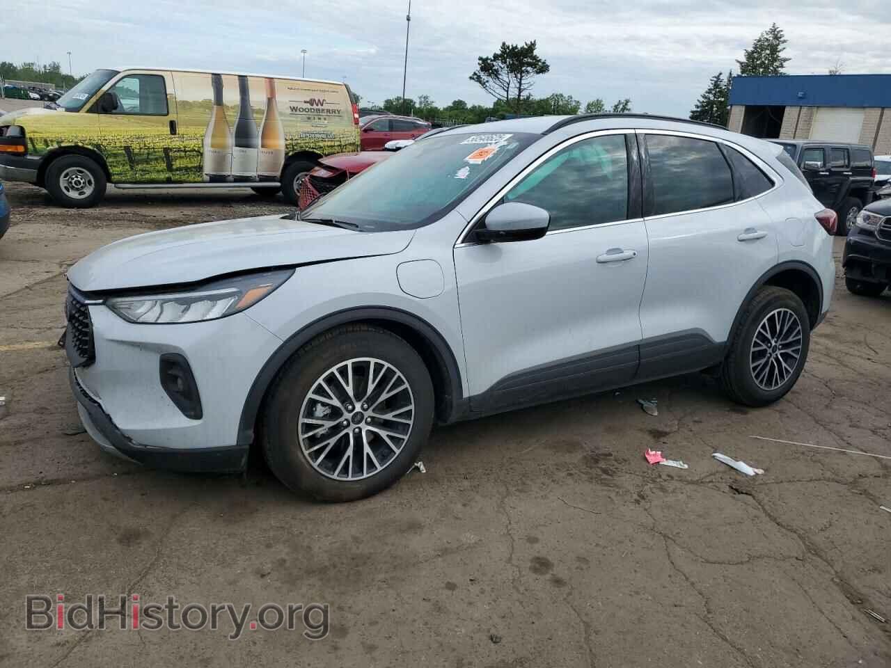 Photo 1FMCU0E12SUA21992 - FORD ESCAPE 2025