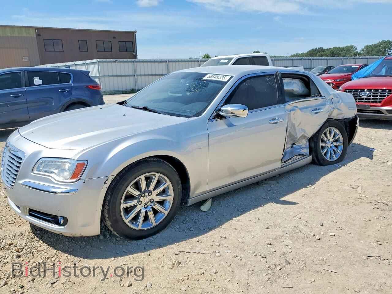 Фотография 2C3CCACG0CH266061 - CHRYSLER 300 2012