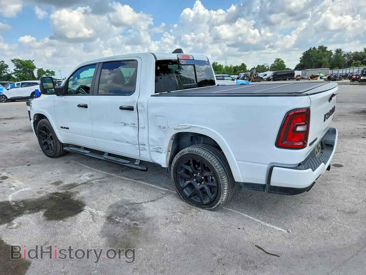 2025 RAM 1500 - VIN: 1C6SRFJP5SN713096 - Photo 2