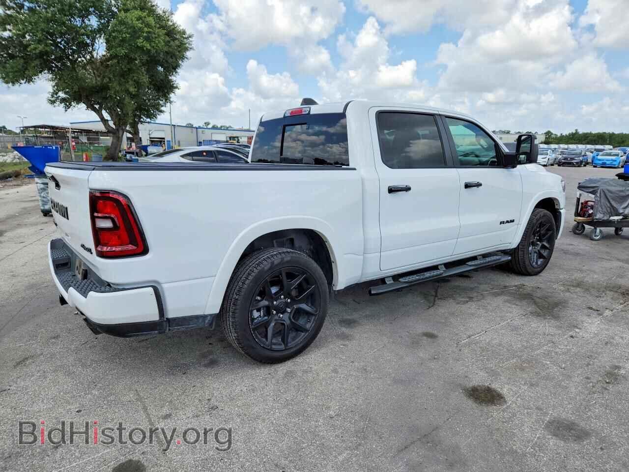 2025 RAM 1500 - VIN: 1C6SRFJP5SN713096 - Photo 3
