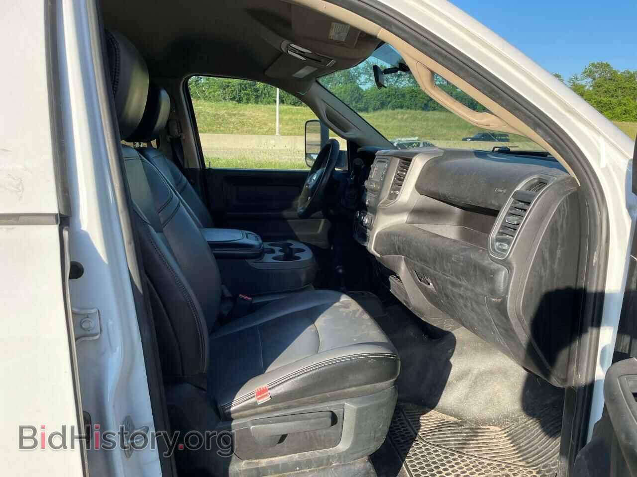 2019 RAM 2500 - VIN: 3C6UR5HL2KG583020 - Фото 5