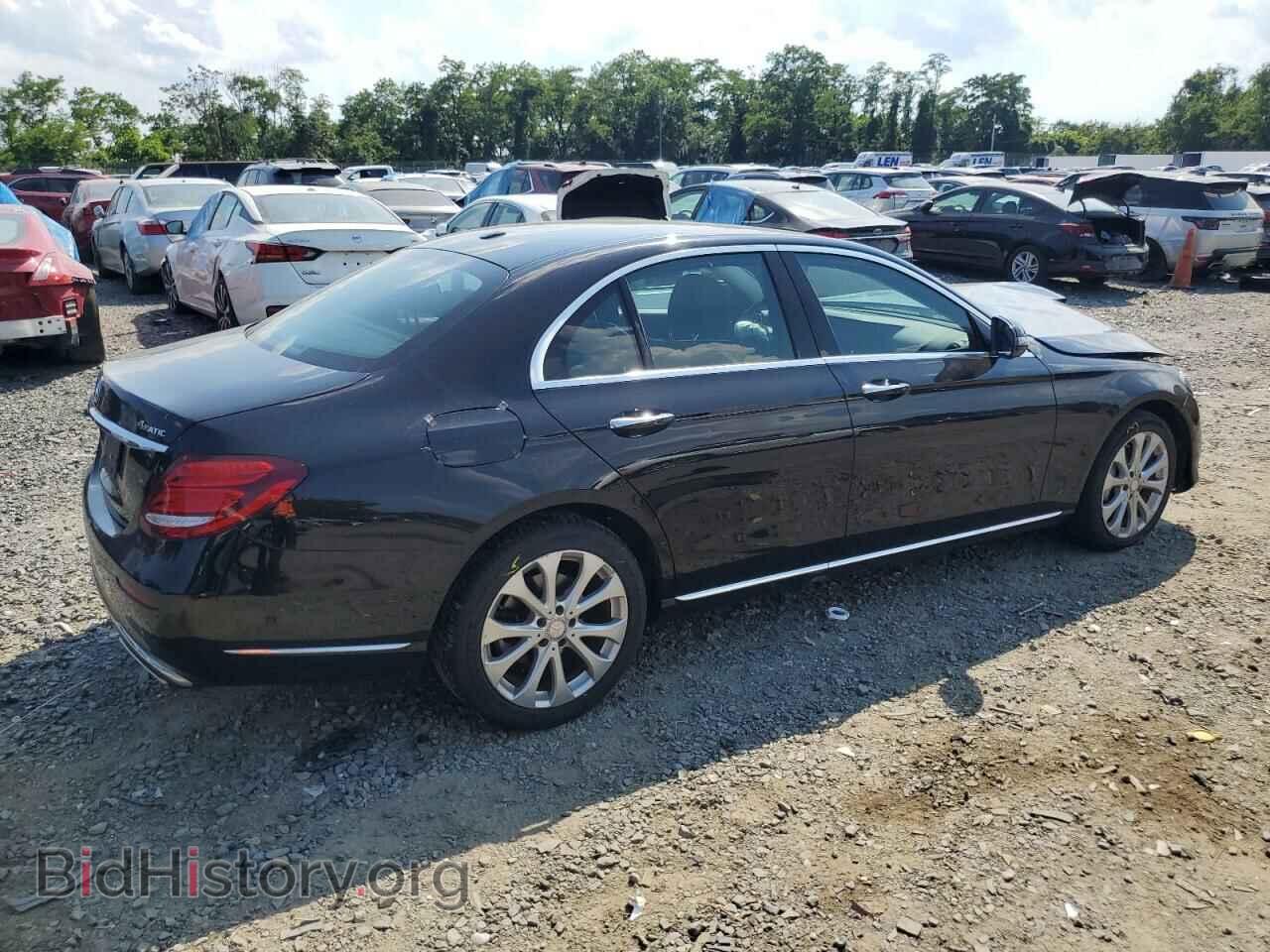 2017 MERCEDES-BENZ E-CLASS - VIN: WDDZF4KBXHA172849 - Фото 3