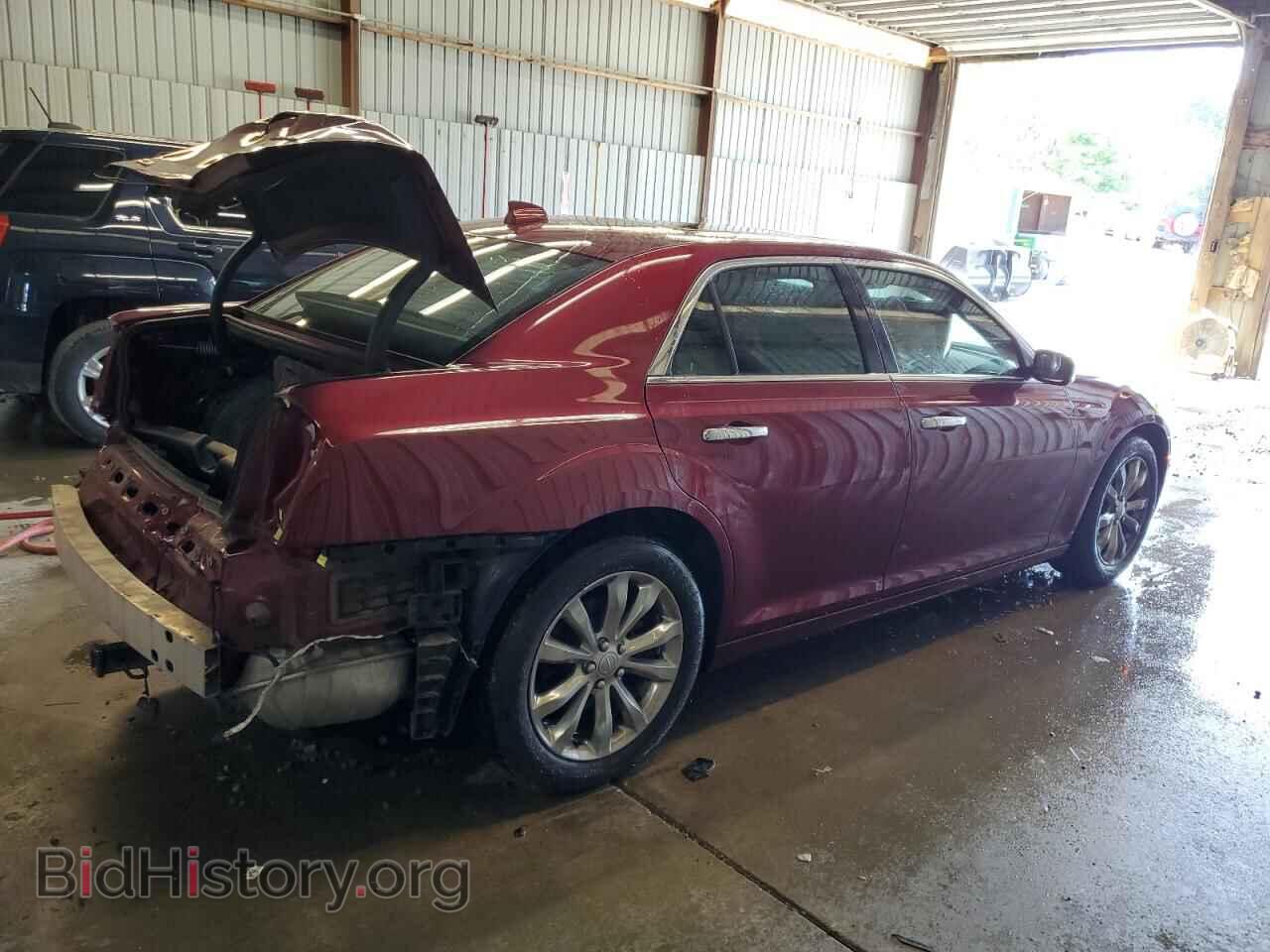 2018 CHRYSLER 300 - VIN: 2C3CCAKG2JH293759 - Фото 3