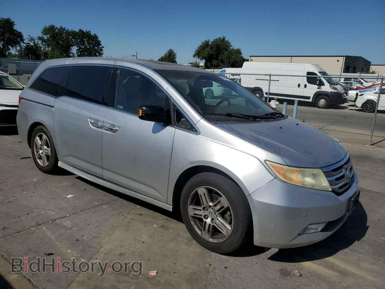 2011 HONDA ODYSSEY - VIN: 5FNRL5H92BB063040 - Фото 4