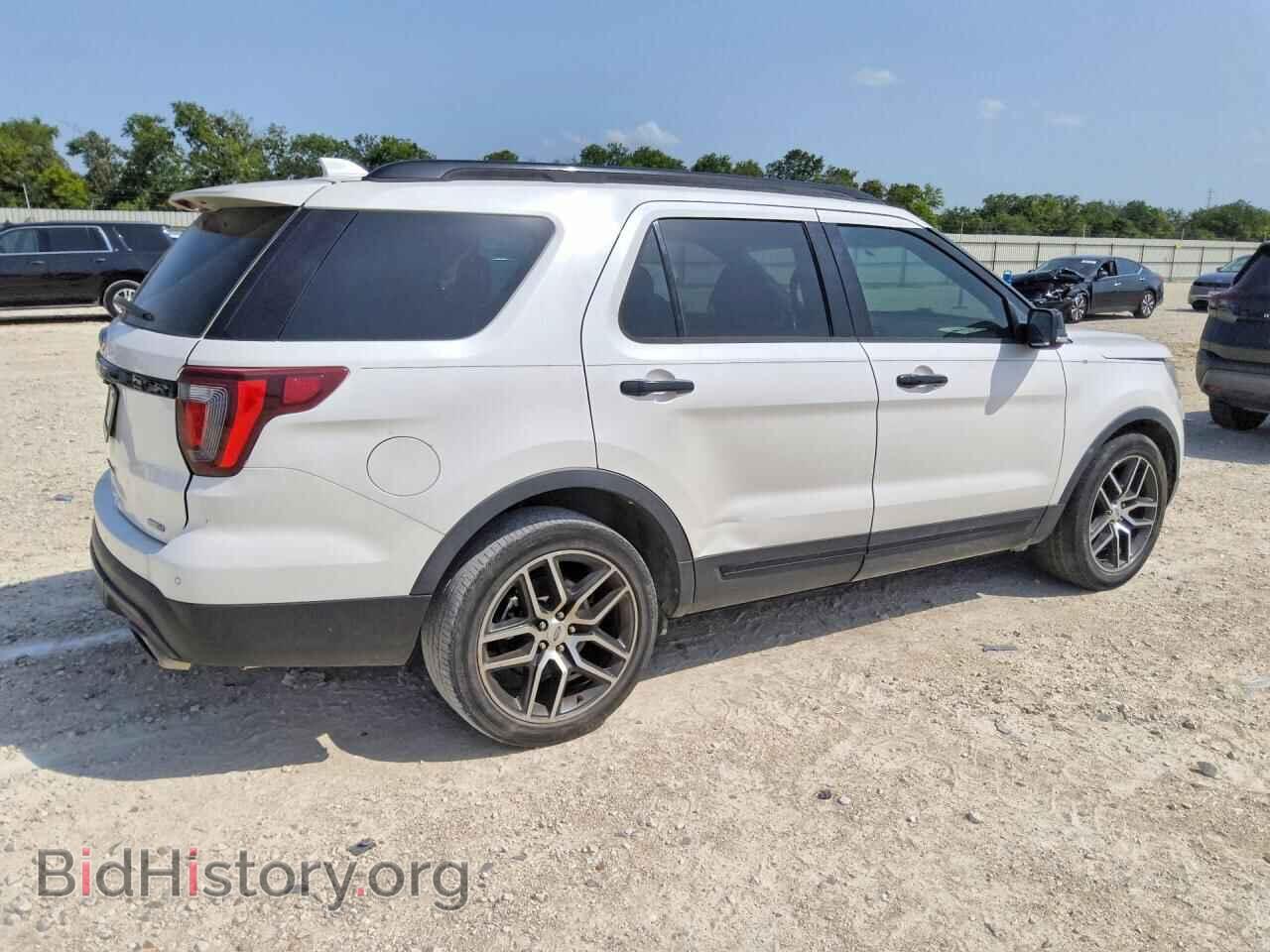 2016 FORD EXPLORER - VIN: 1FM5K8GT5GGA75708 - Photo 3