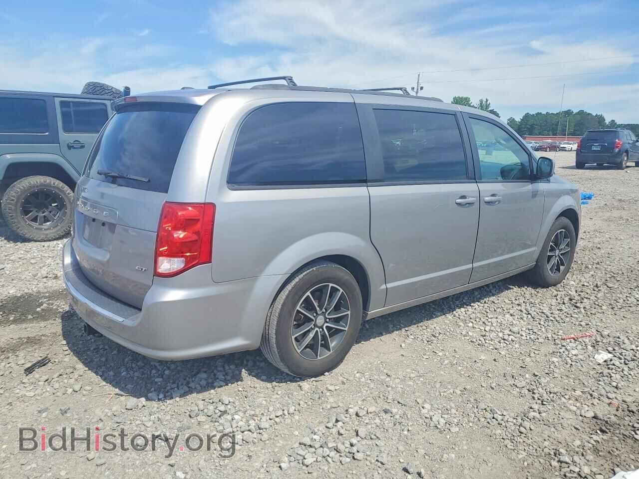 2018 DODGE CARAVAN - VIN: 2C4RDGEG6JR221636 - Фото 3
