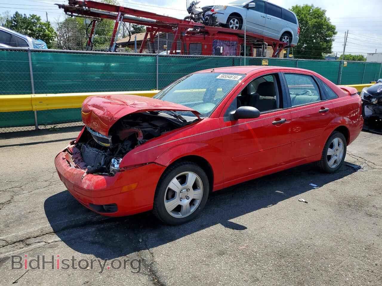 Фотография 1FAHP34NX7W295532 - FORD FOCUS 2007