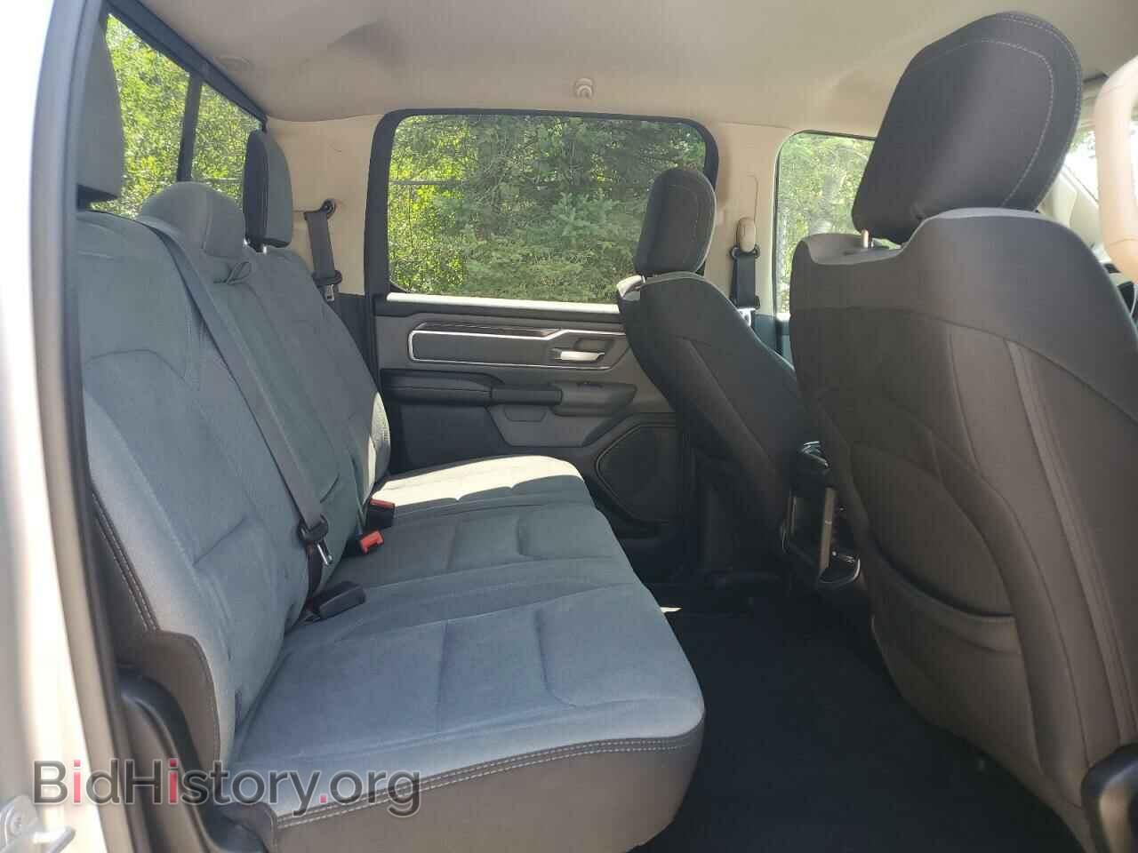 2019 RAM 1500 - VIN: 1C6SRFFT9KN619082 - Фото 10