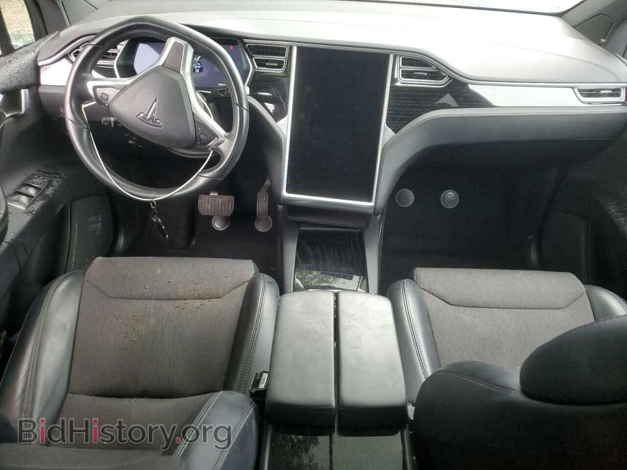 2017 TESLA MODEL X - VIN: 5YJXCDE2XHF067404 - Фото 8