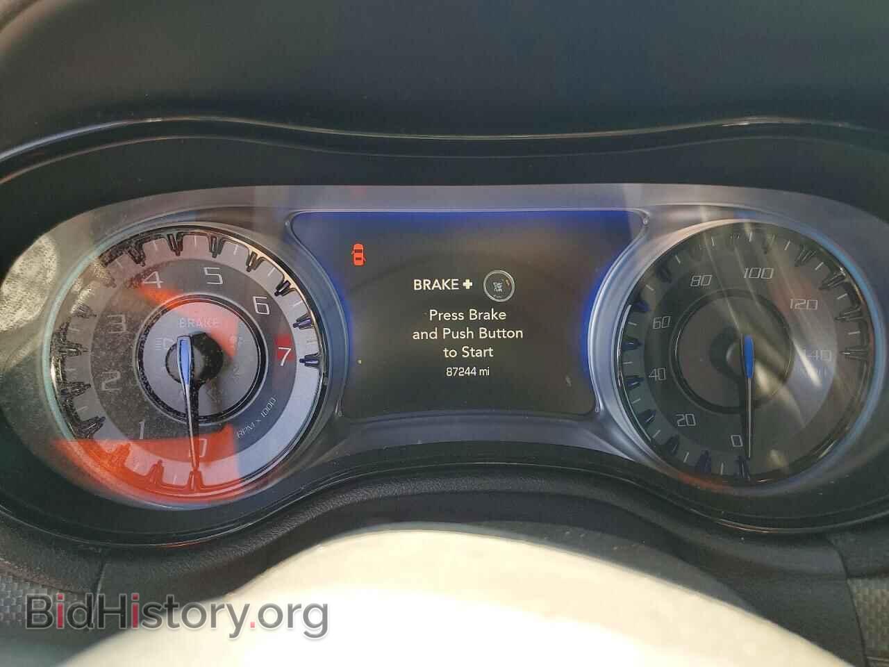2016 CHRYSLER 300 - VIN: 2C3CCAGG5GH287729 - Фото 9