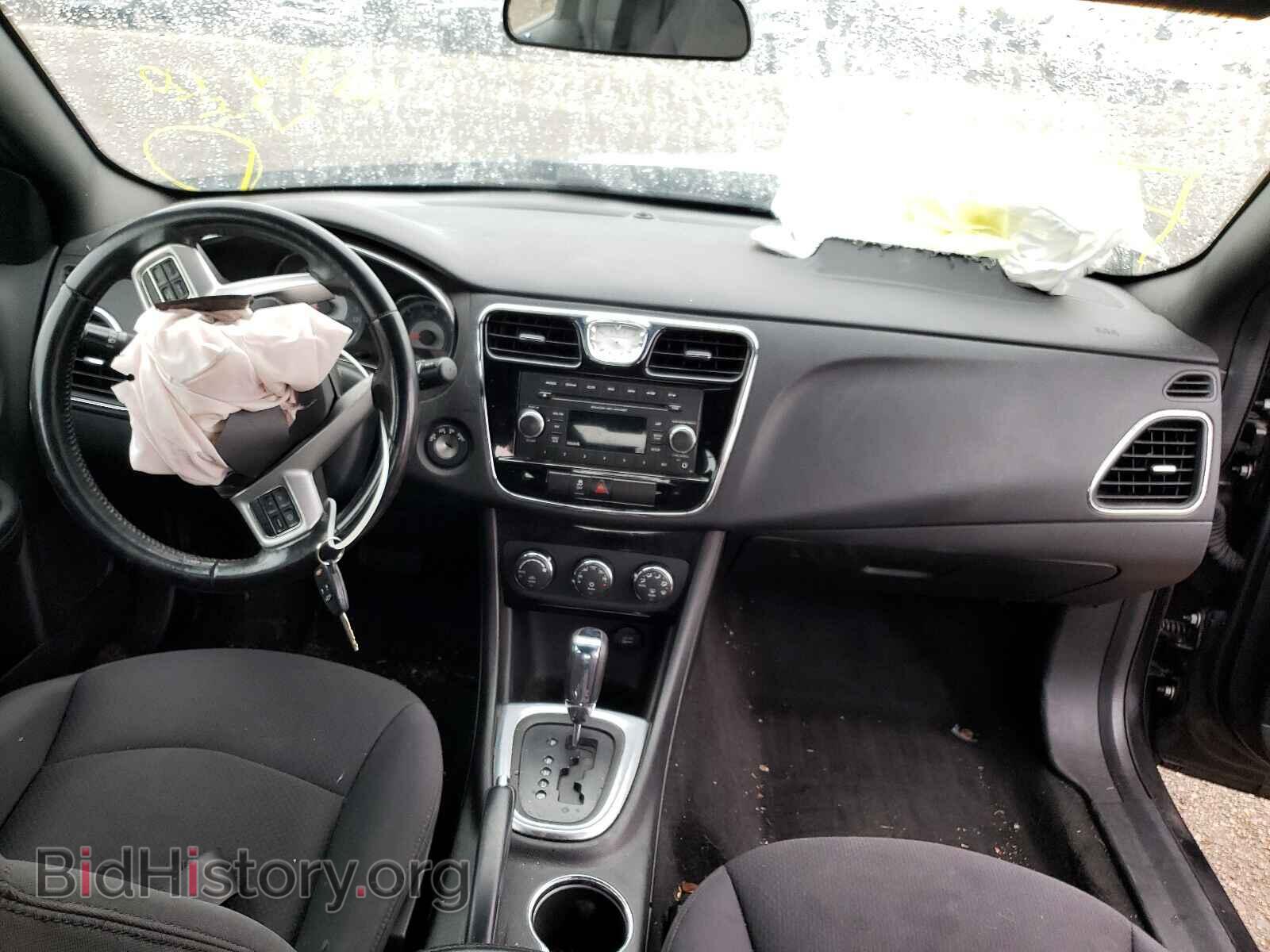 2014 CHRYSLER 200 - VIN: 1C3CCBBG6EN106316 - Фото 9