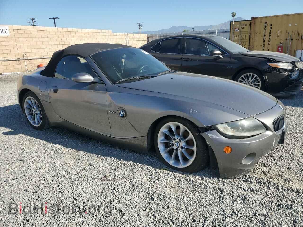 2005 BMW Z4 - VIN: 4USBT33555LR71164 - Фото 4