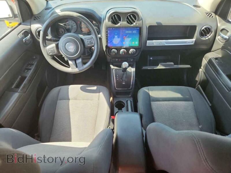 2015 Jeep COMPASS (VIN 1C4NJCBA7FD149212) — фото 8 из 13