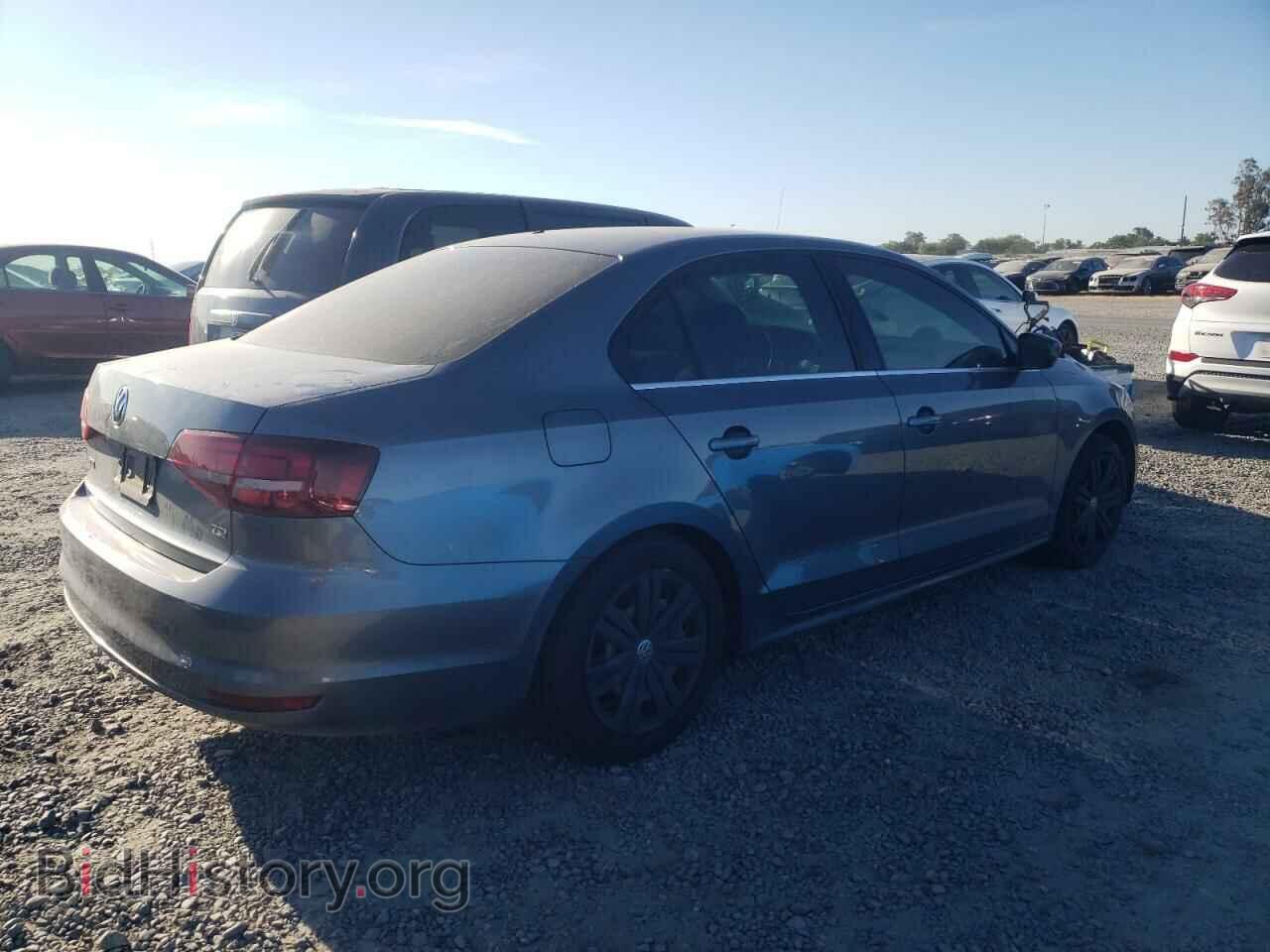 2017 VOLKSWAGEN JETTA - VIN: 3VW2B7AJ8HM384408 - Photo 3