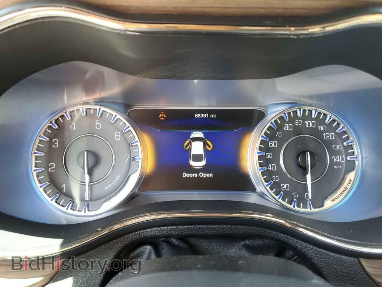 2015 CHRYSLER 200 - VIN: 1C3CCCCGXFN691018 - Фото 9
