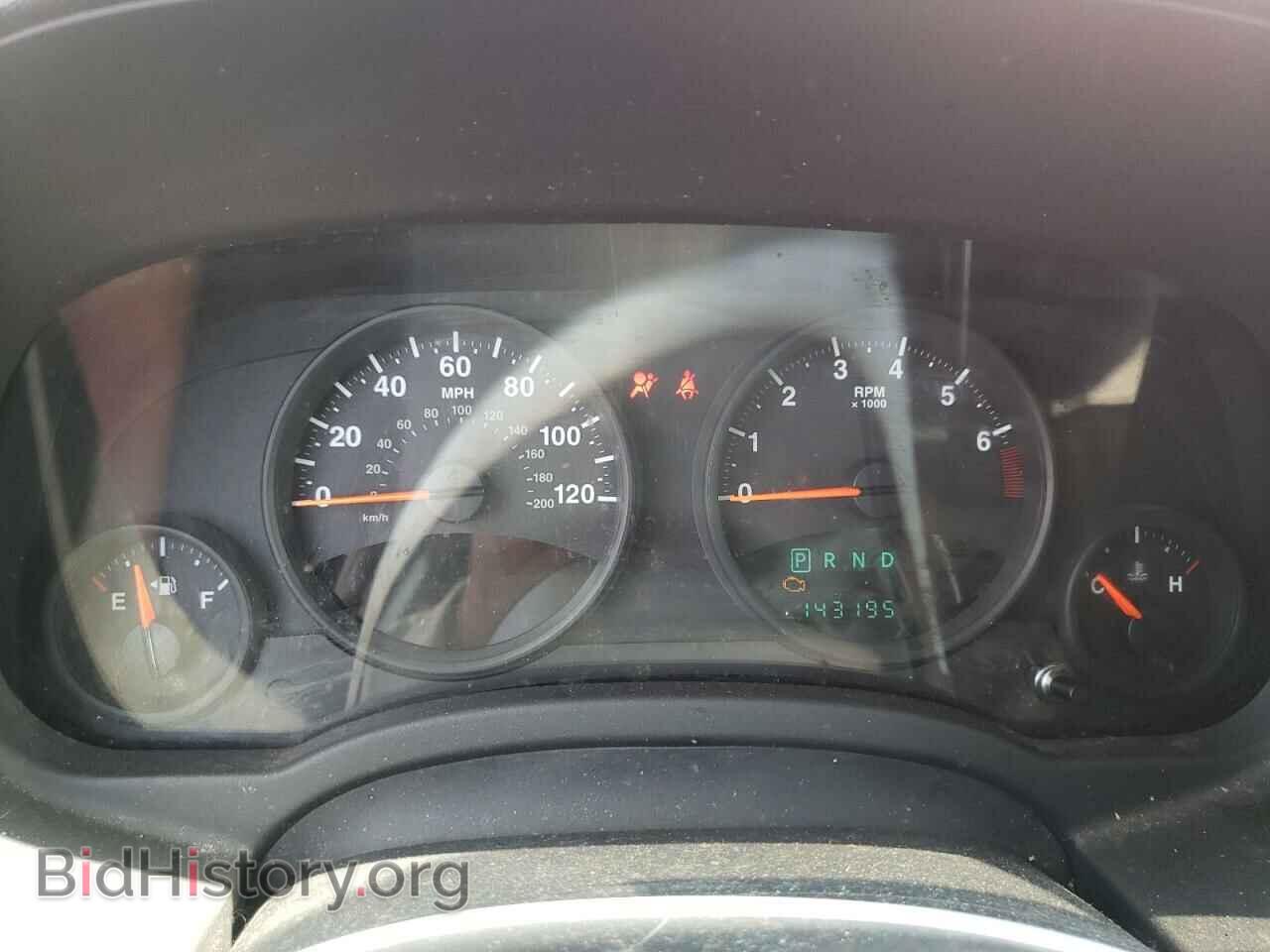 2011 JEEP COMPASS - VIN: 1J4NT1FB1BD150801 - Photo 9