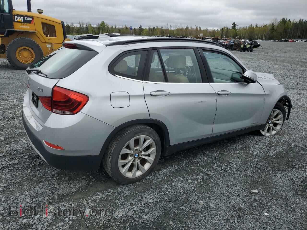 2014 BMW X1 - VIN: WBAVL1C55EVY20009 - Фото 3
