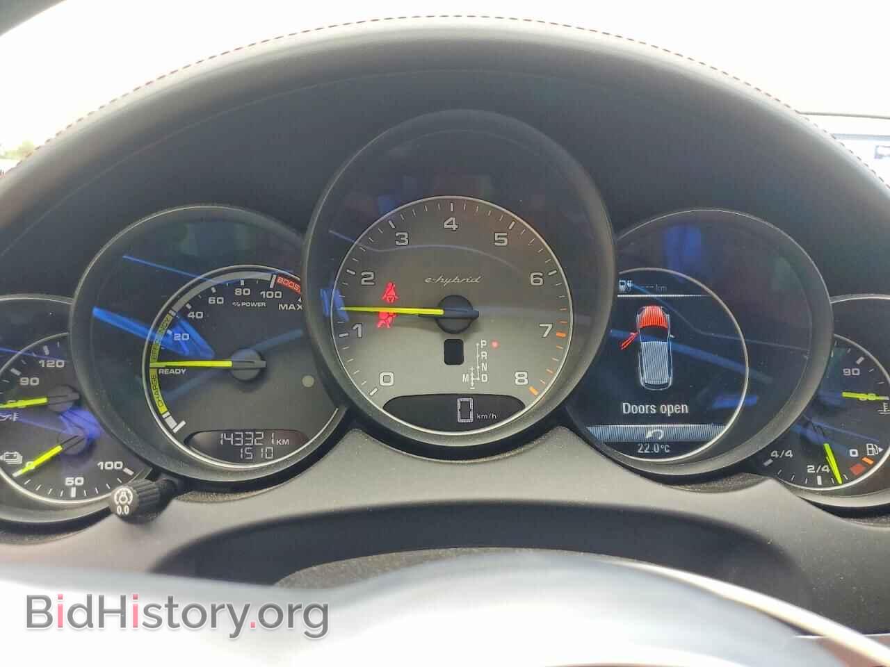 2017 PORSCHE CAYENNE - VIN: WP1AE2A27HLA68810 - Фото 9