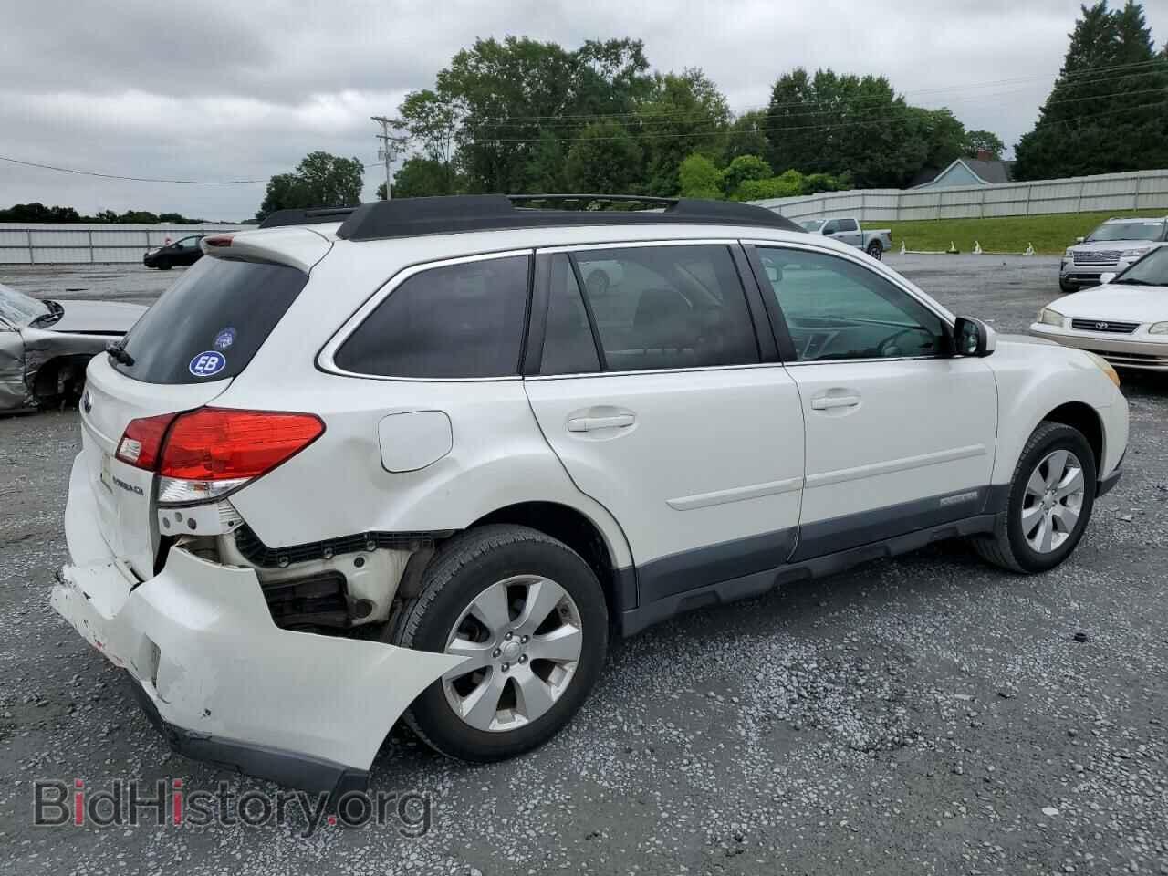 2011 SUBARU OUTBACK - VIN: 4S4BRCCC6B3443255 - Фото 3