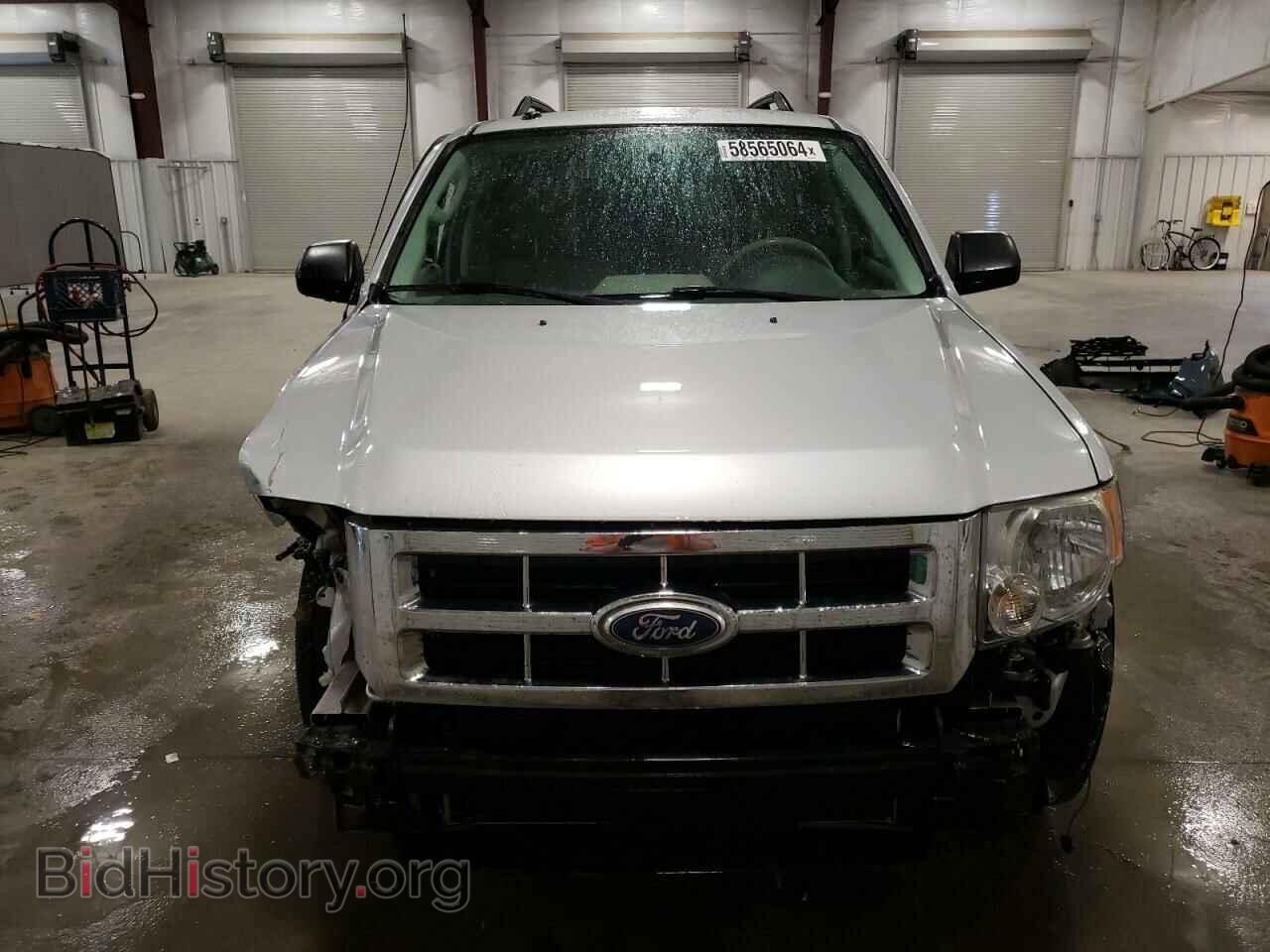 2011 FORD ESCAPE - VIN: 1FMCU0D70BKA72618 - Photo 5