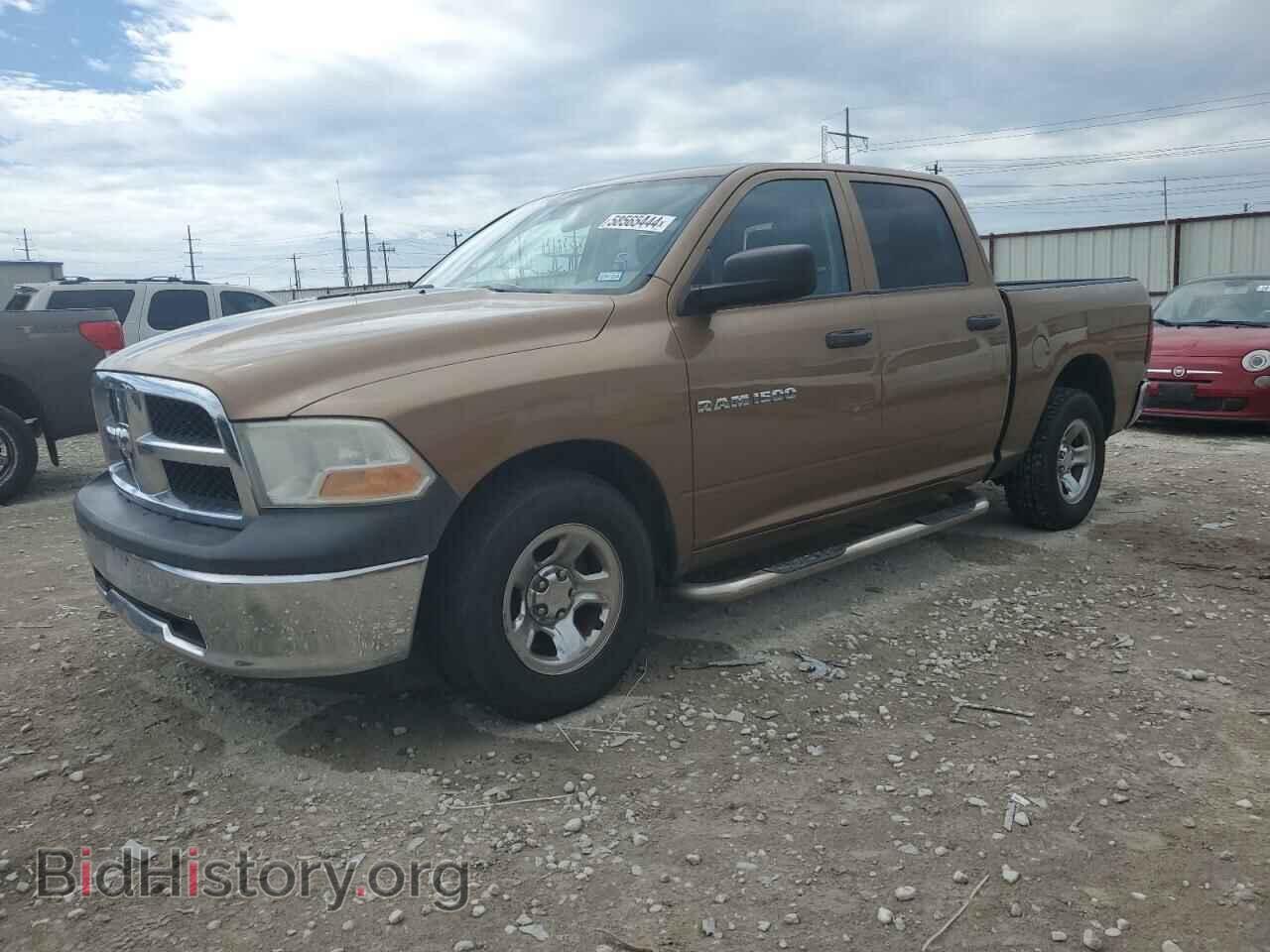 Photo 1D7RB1CP6BS636614 - DODGE All Models 2011