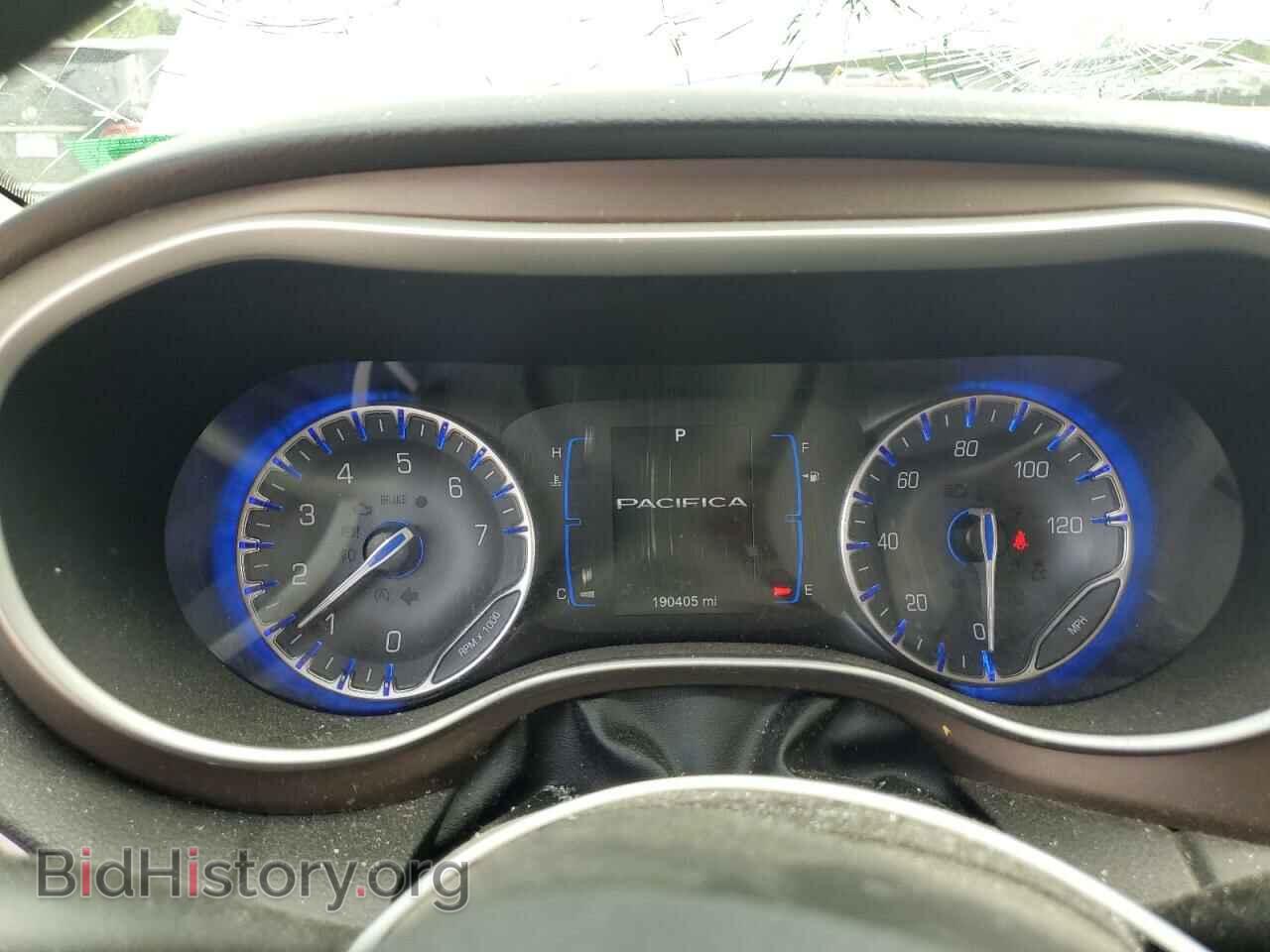 2017 CHRYSLER PACIFICA - VIN: 2C4RC1DG6HR572039 - Фото 9