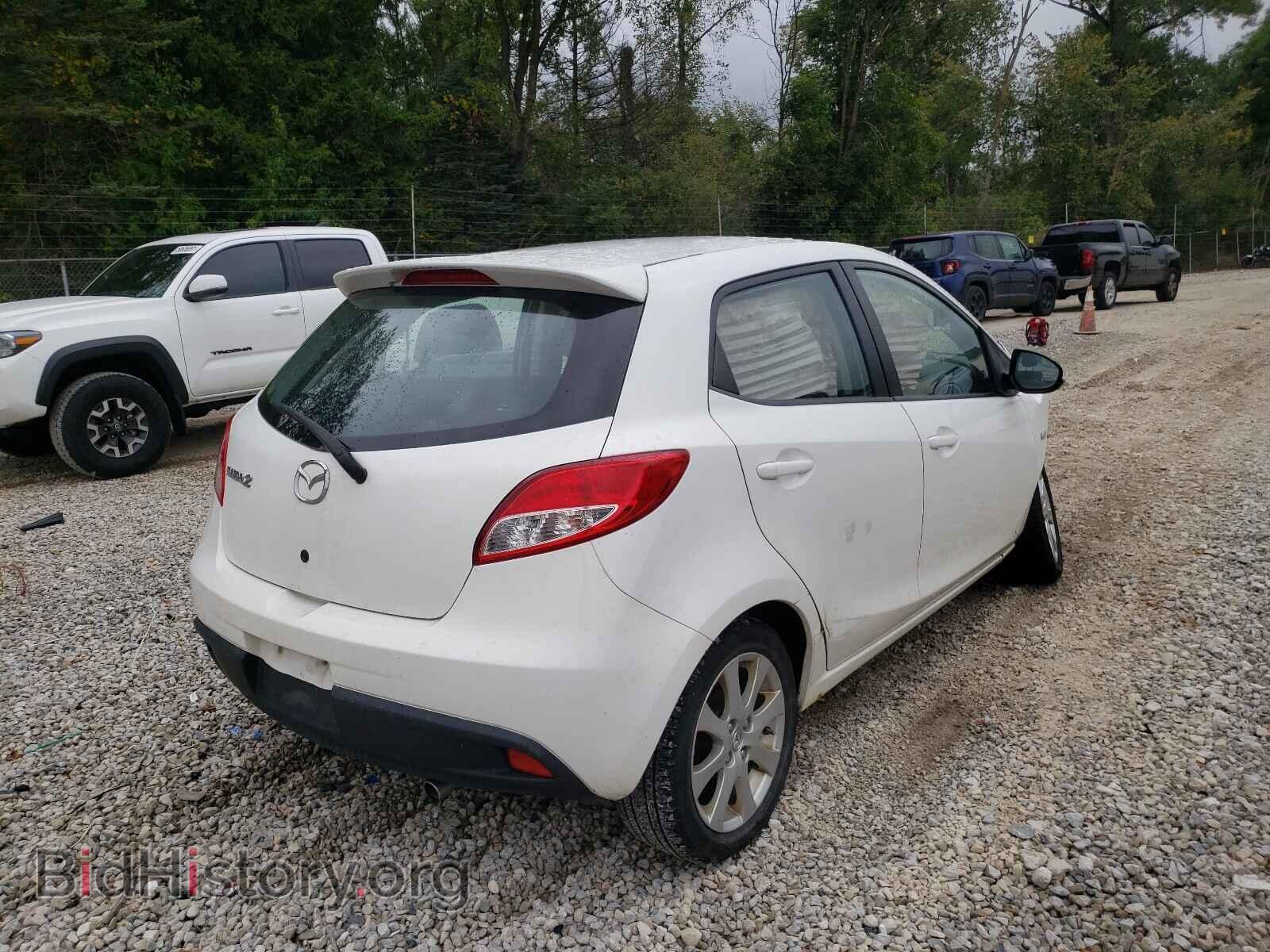 2011 MAZDA 2 - VIN: JM1DE1HY5B0130944 - Фото 4