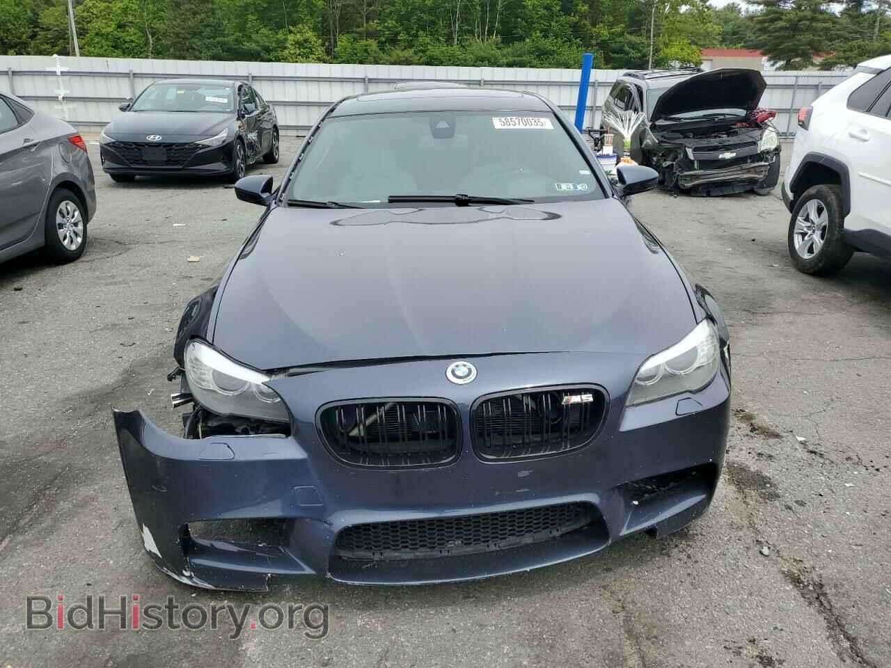 2013 BMW M5 - VIN: WBSFV9C55DC772580 - Фото 5