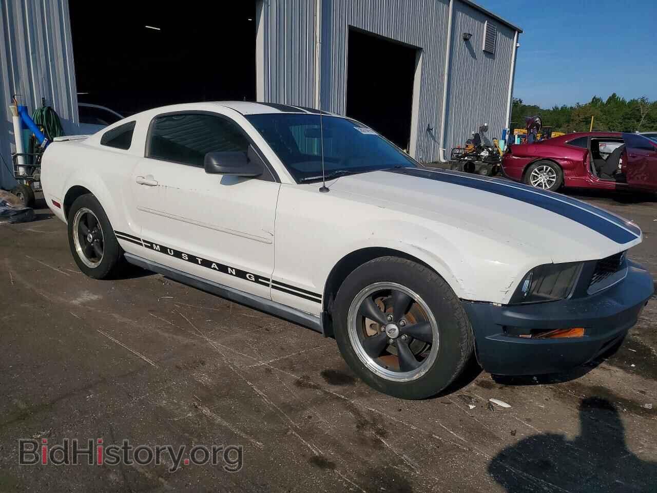 2007 FORD MUSTANG - VIN: 1ZVFT80N875307101 - Фото 4