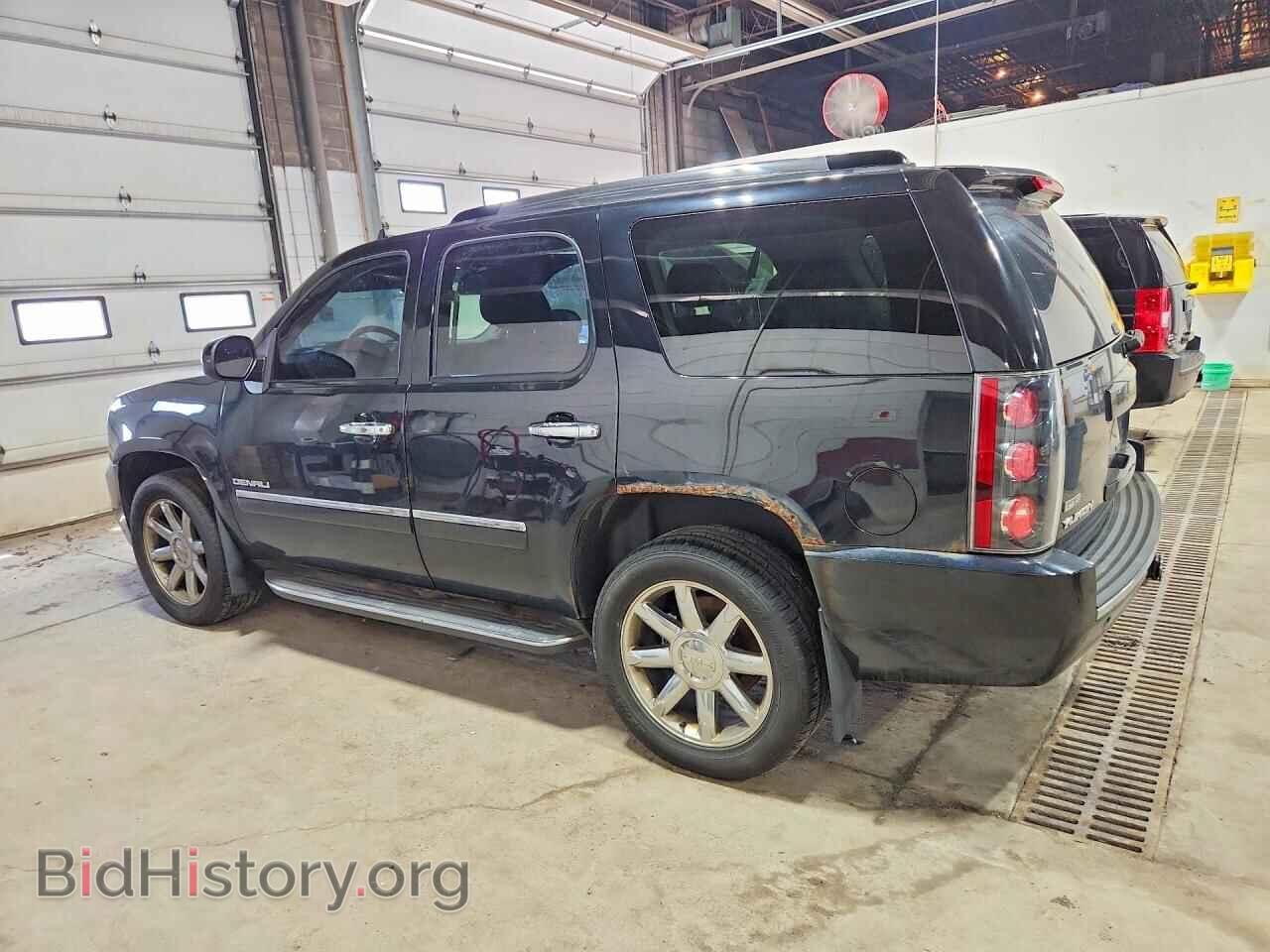 2010 GMC YUKON - VIN: 1GKUKEEFXAR208720 - Фото 2