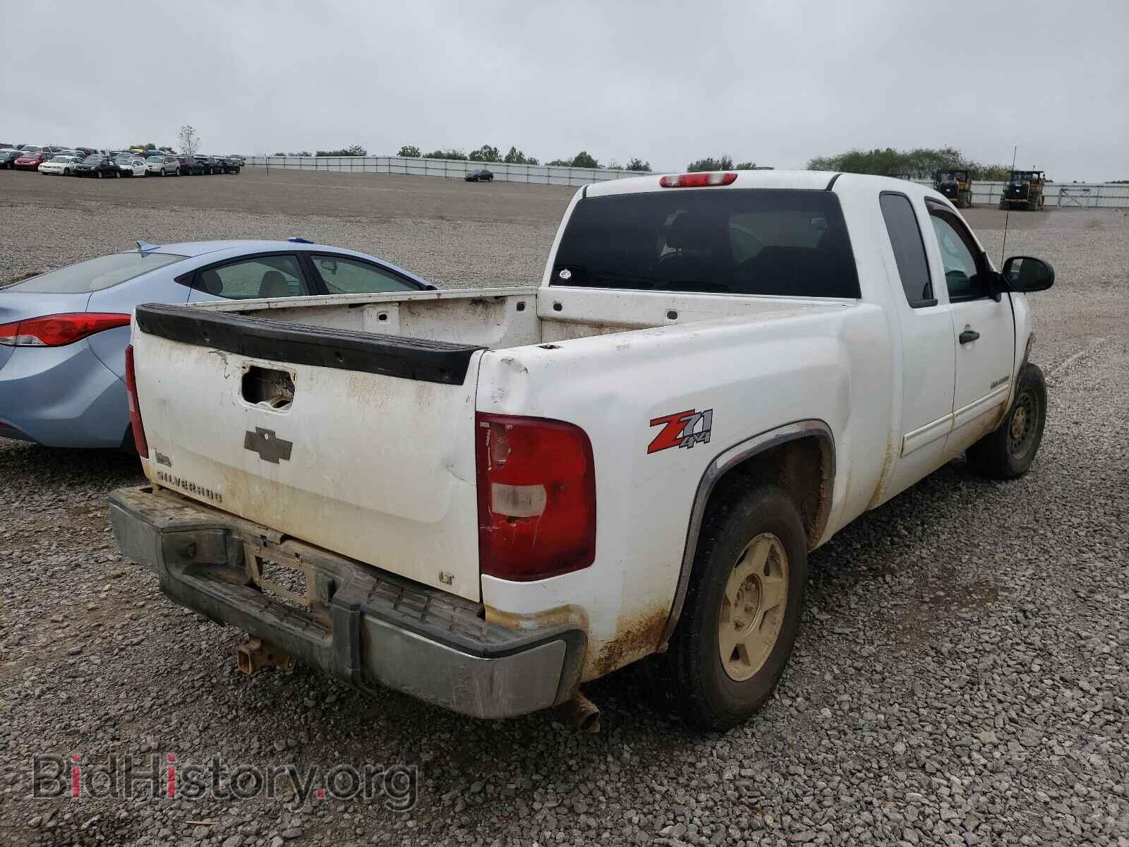 2013 CHEVROLET SILVERADO - VIN: 1GCRKSE72DZ265880 - Фото 4