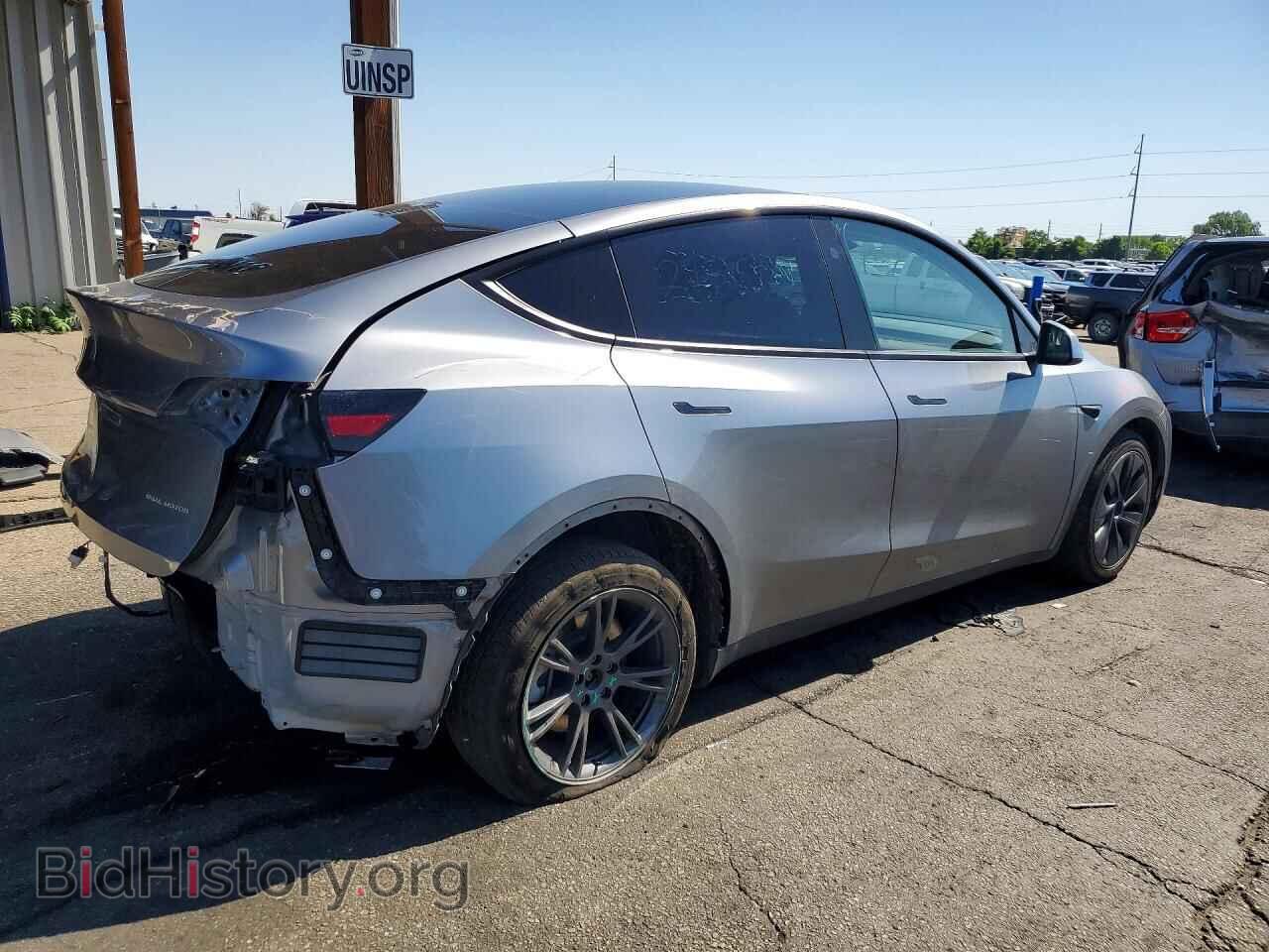2024 TESLA MODEL Y - VIN: 7SAYGDEE7RF213510 - Photo 3