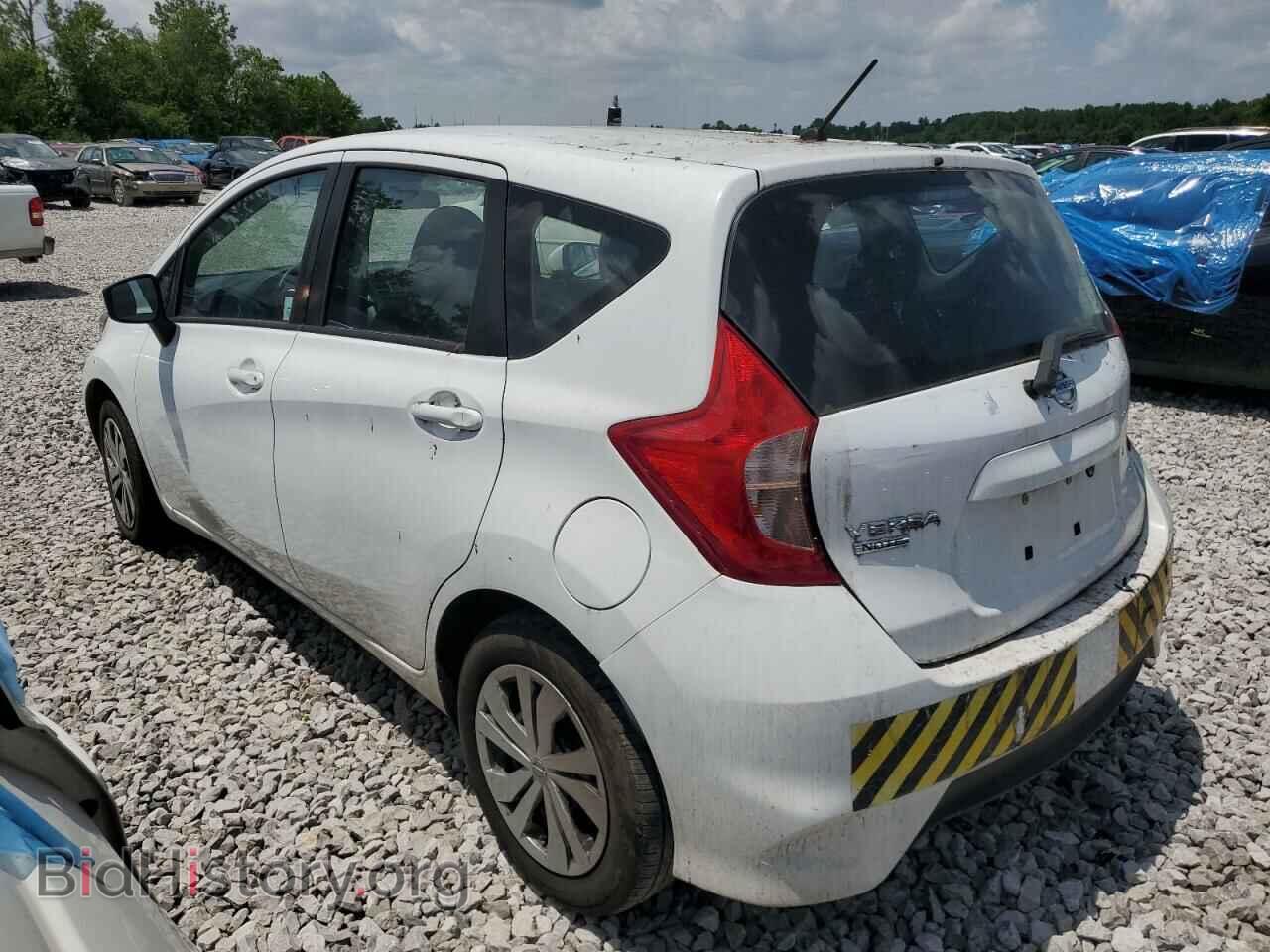 2017 NISSAN VERSA - VIN: 3N1CE2CP2HL356101 - Фото 2