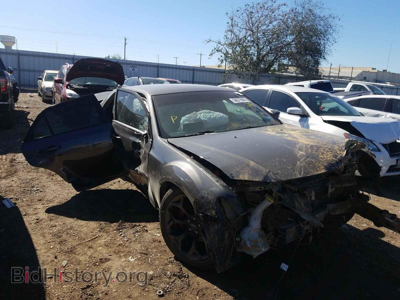 Фотография 2C3CCABG2KH562571 - CHRYSLER 300 2019