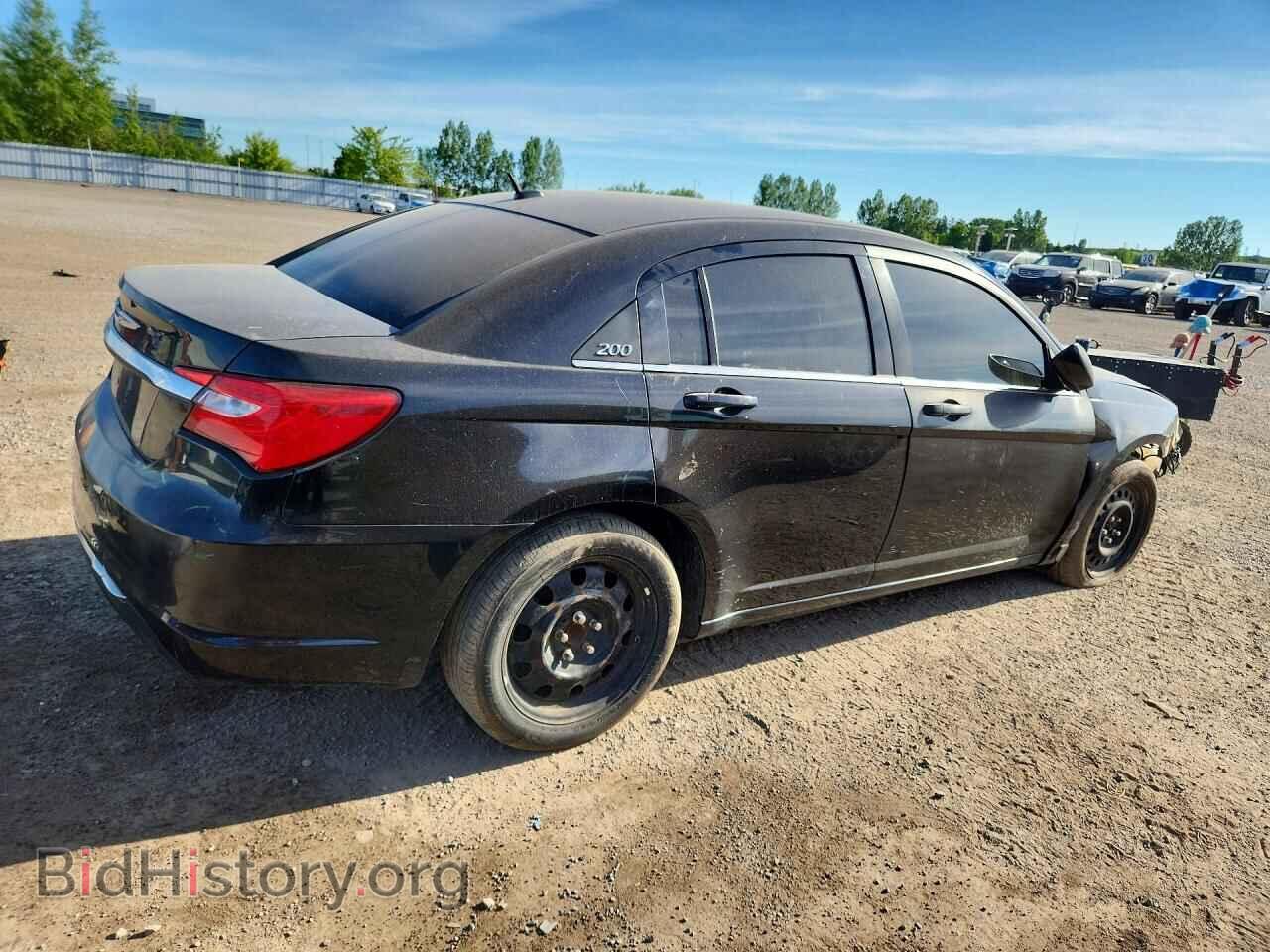2013 CHRYSLER 200 - VIN: 1C3CCBAB3DN532744 - Фото 3
