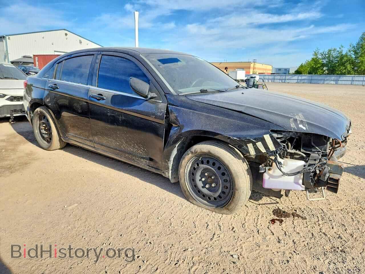 2013 CHRYSLER 200 - VIN: 1C3CCBAB3DN532744 - Фото 4
